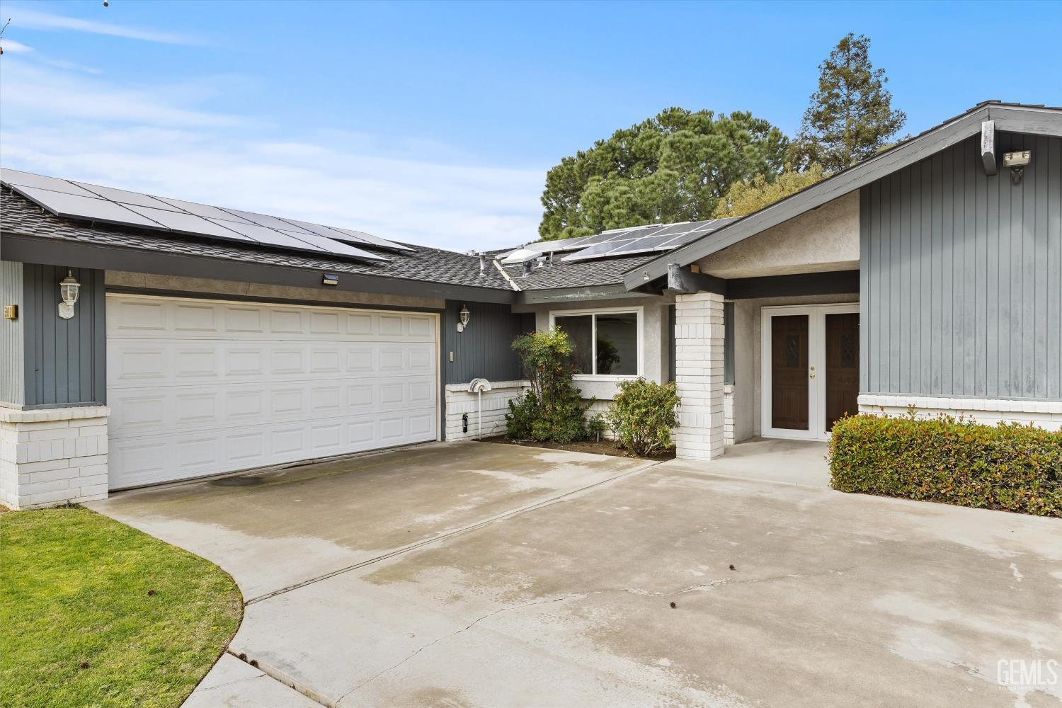 5900 Dorset Drive — photo 4