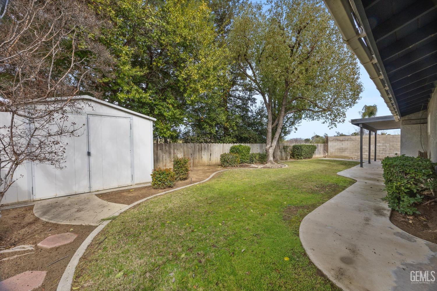 5900 Dorset Drive — photo 34