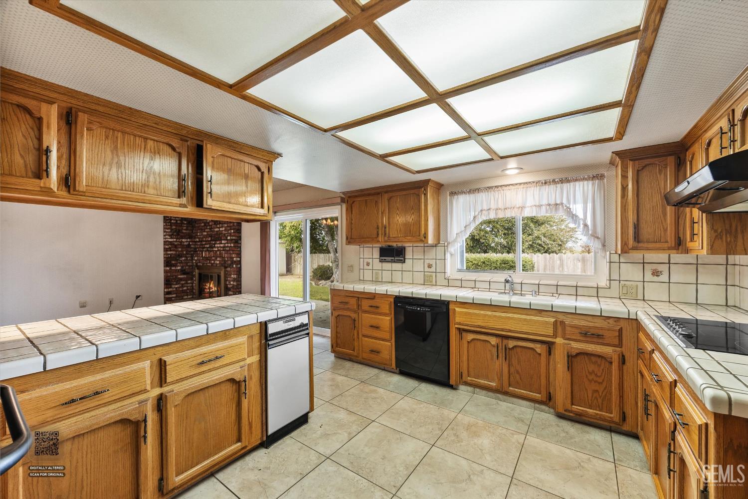 5900 Dorset Drive — photo 19