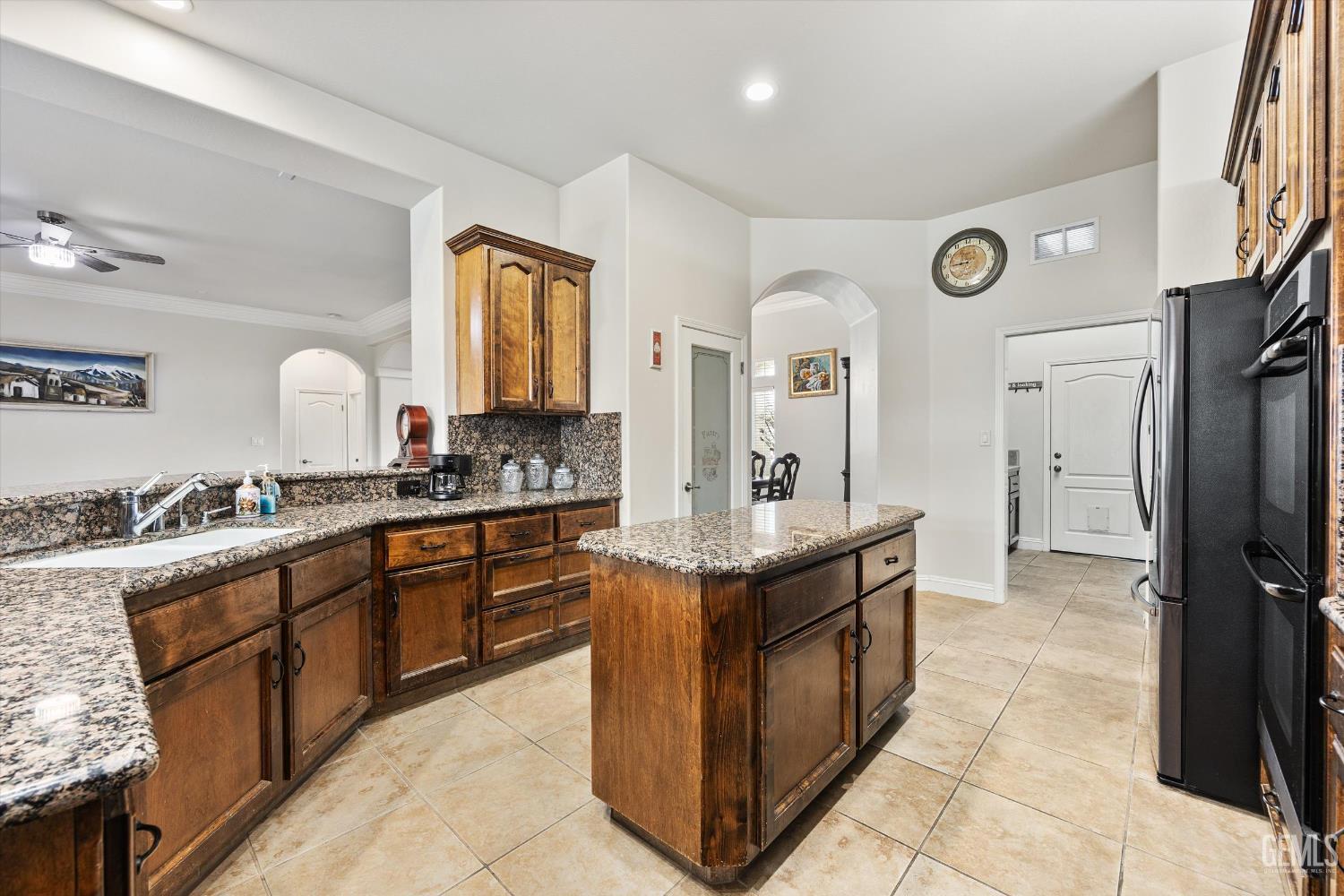9905 Lightner Way — photo 59