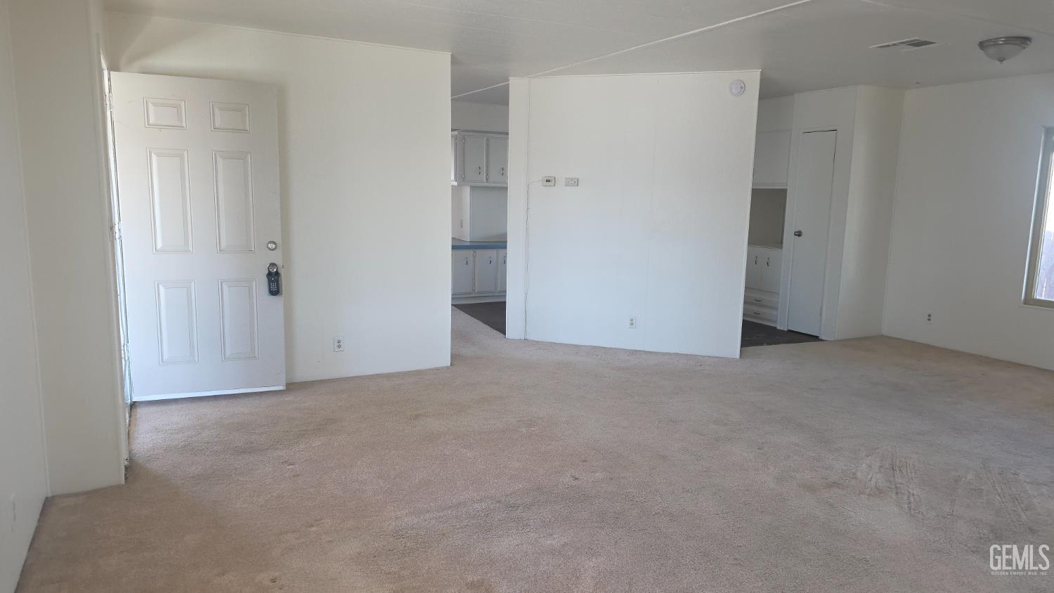 6601 Eucalyptus Drive — photo 17