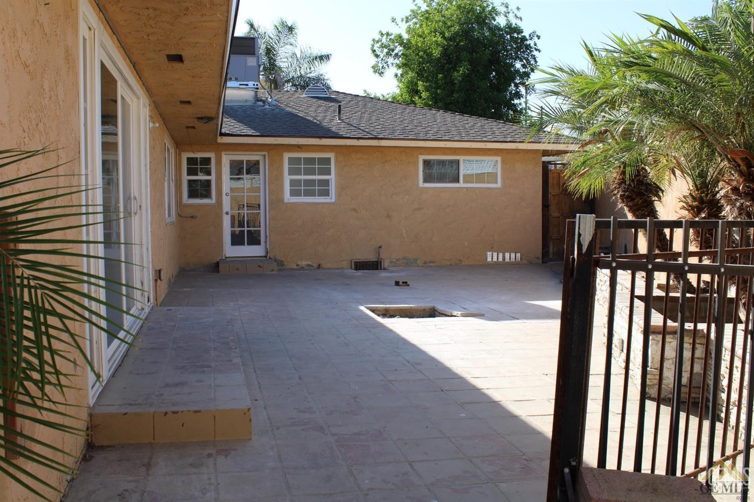 2708 College Ave — photo 5