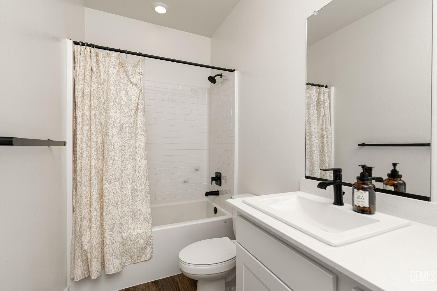 7808 Martian River Street — photo 17