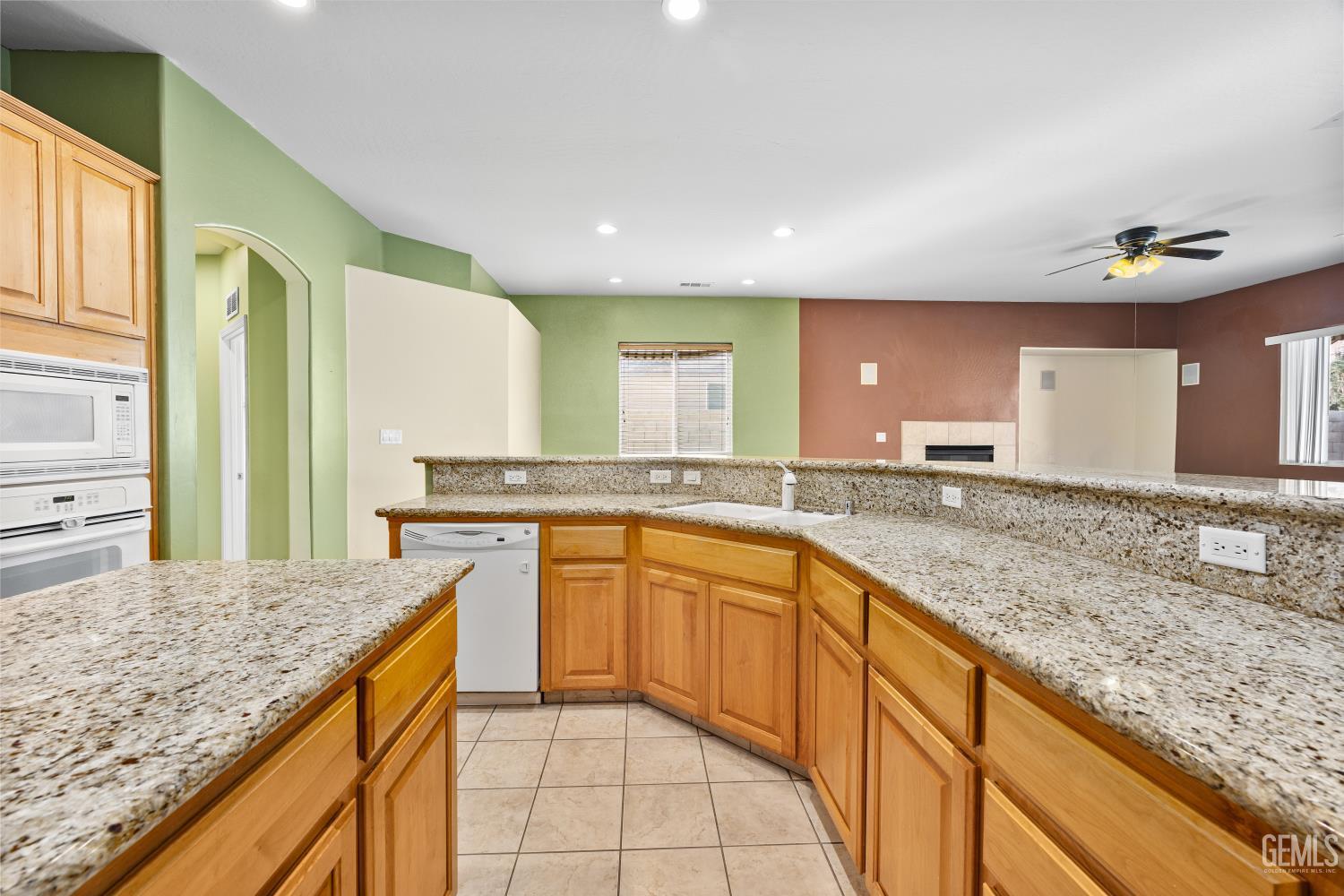 13418 Giro Drive — photo 33
