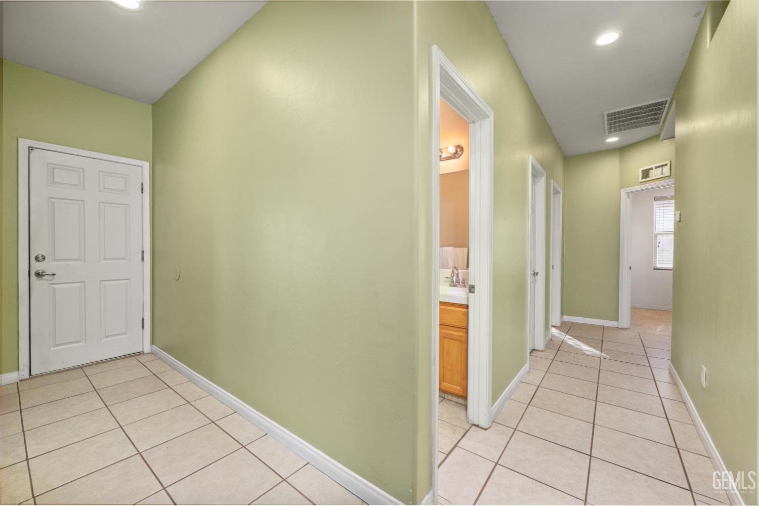 13418 Giro Drive — photo 52