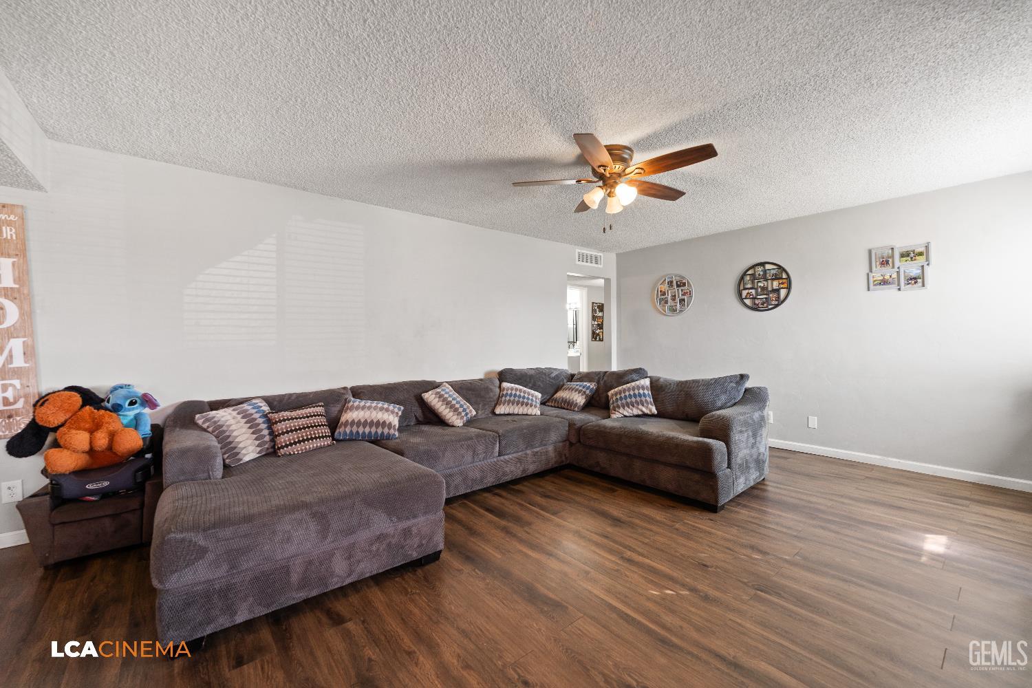3100 Leonard Street — photo 8