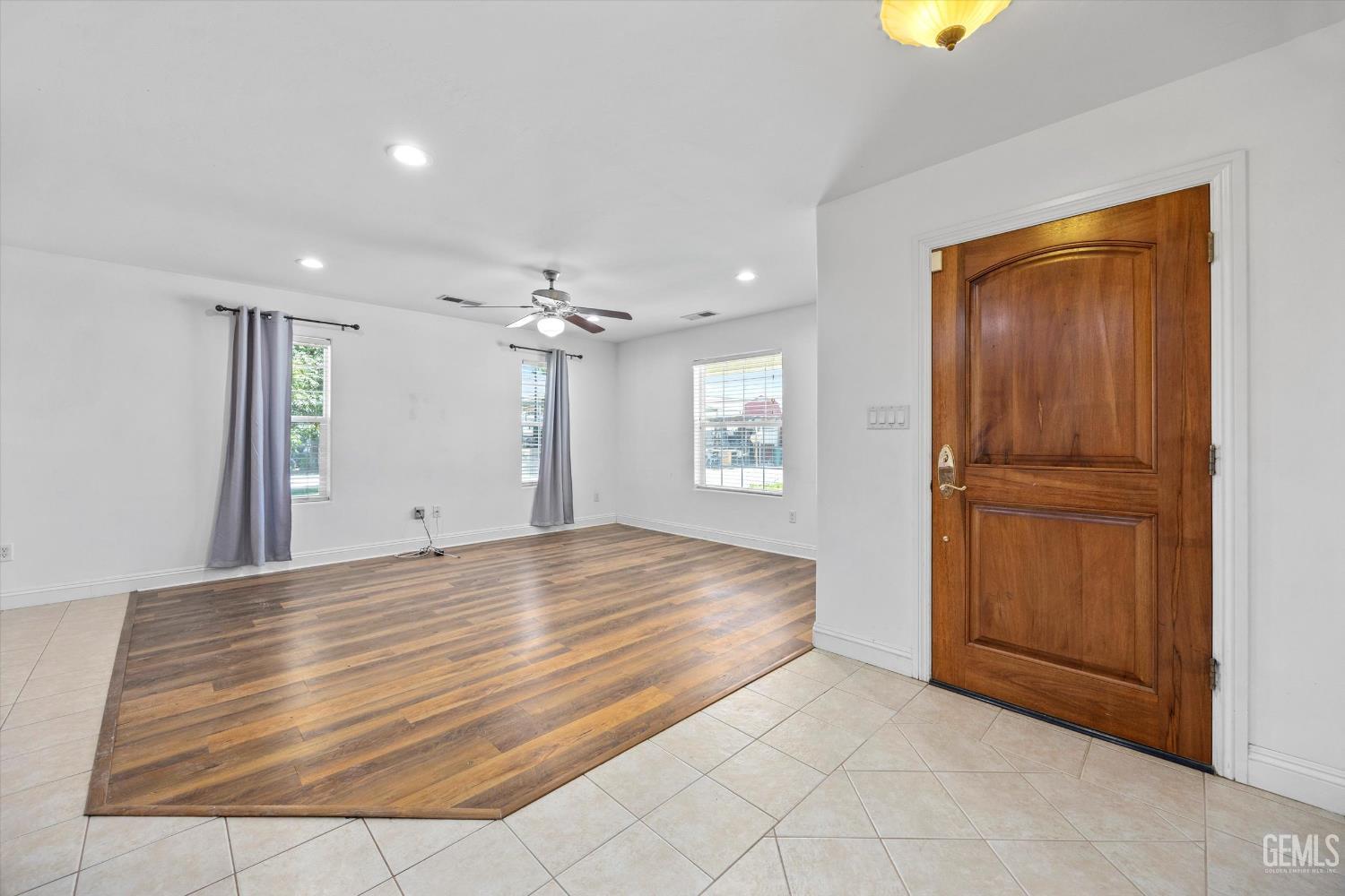 15112 Sunnybank Avenue — photo 52