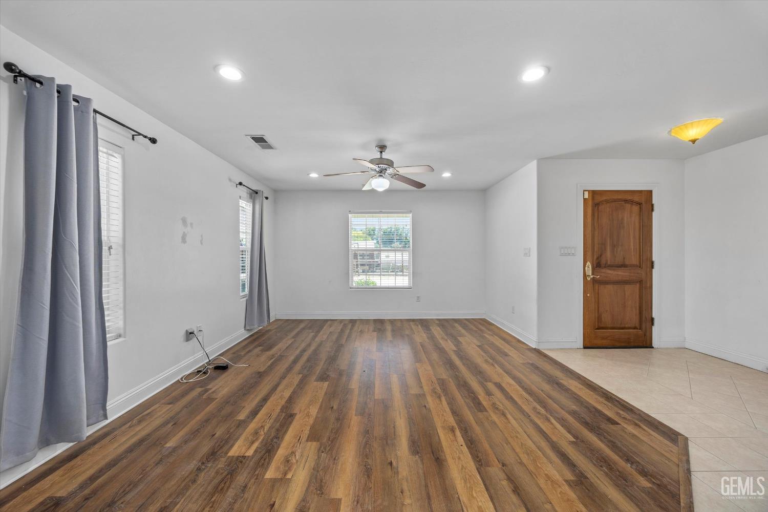 15112 Sunnybank Avenue — photo 53
