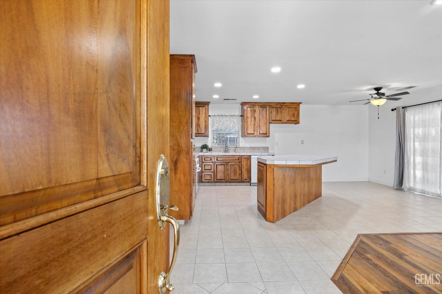 15112 Sunnybank Avenue — photo 49