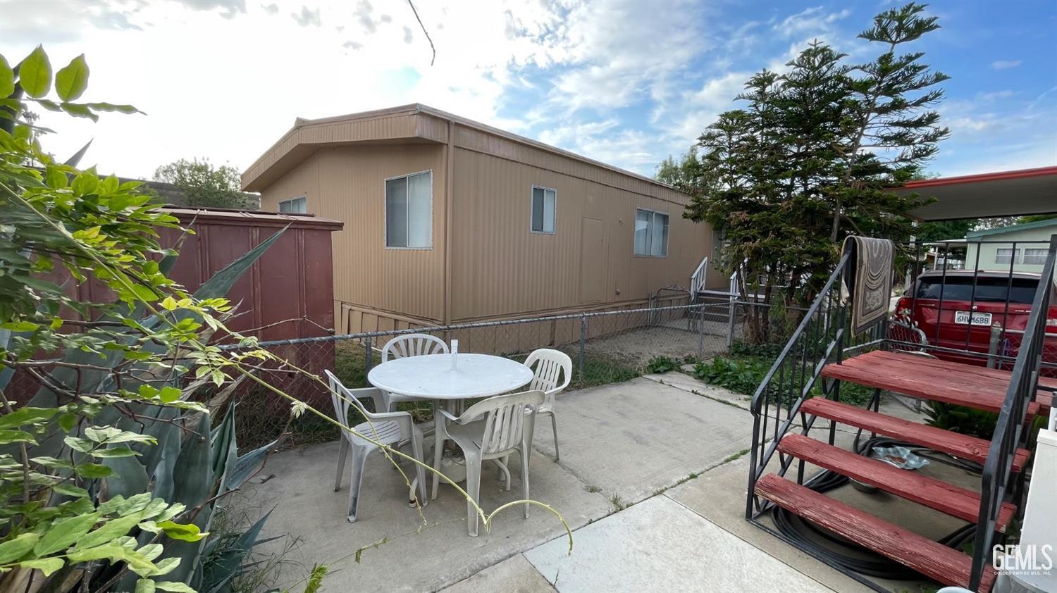 4401 Hughes ln — photo 29