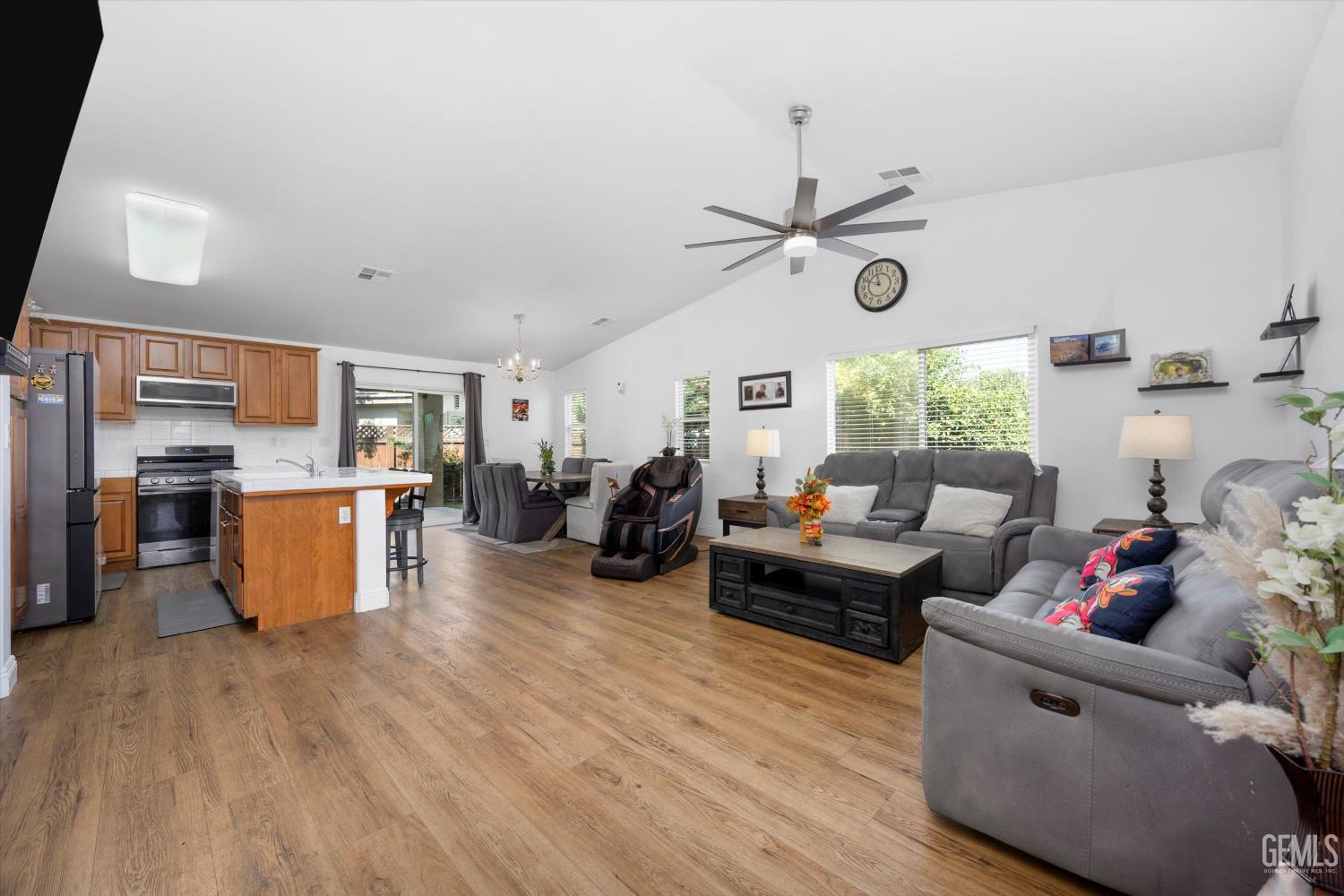 1503 English Fry Street — photo 21