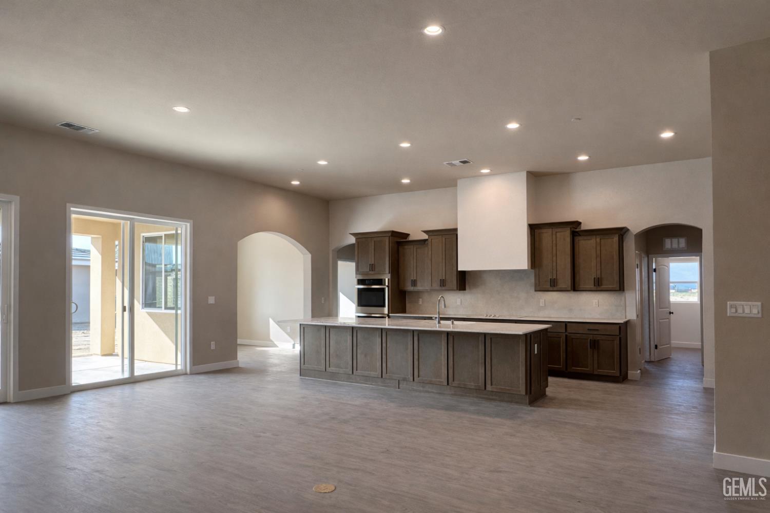 7101 Healthland Drive — photo 4