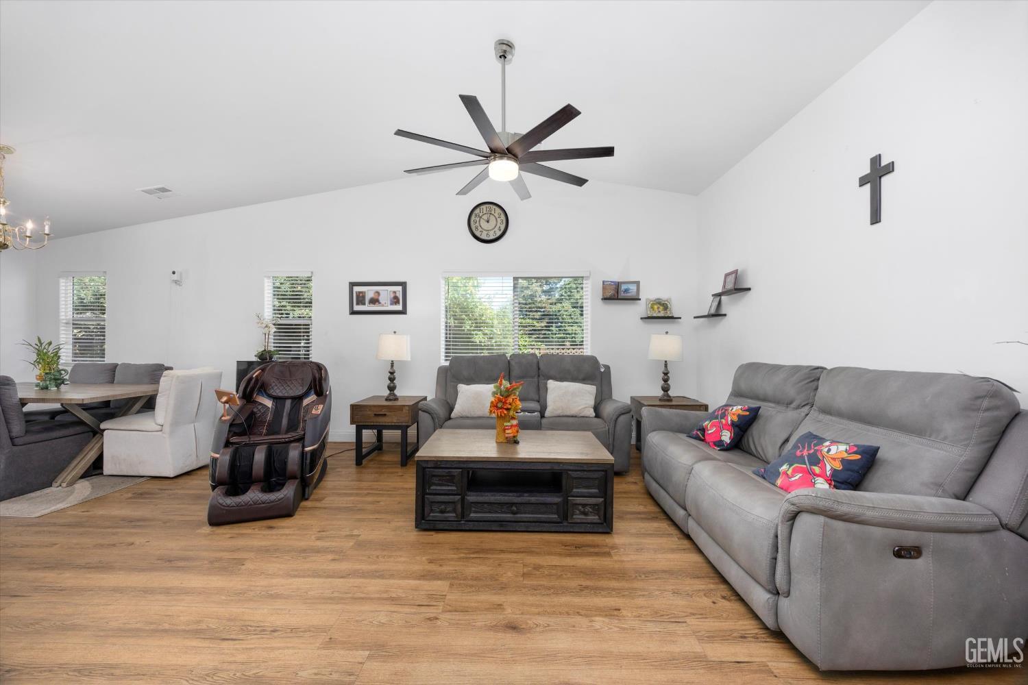 1503 English Fry Street — photo 22