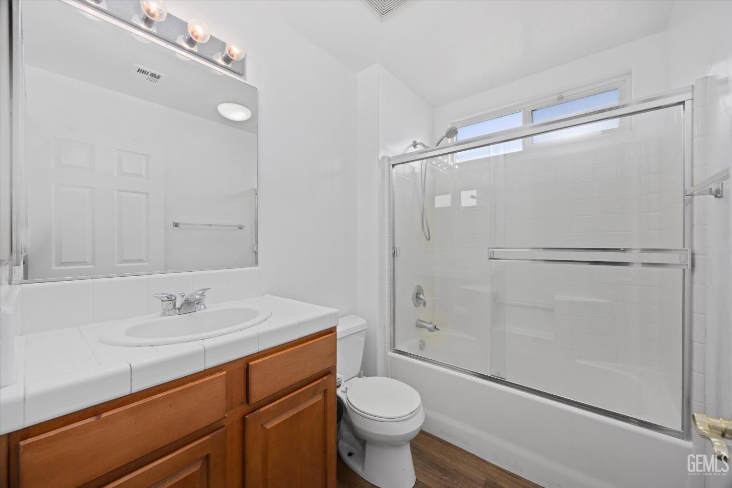 1503 English Fry Street — photo 40