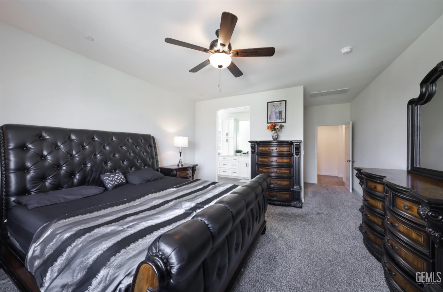 16002 Canterbury Court — photo 22