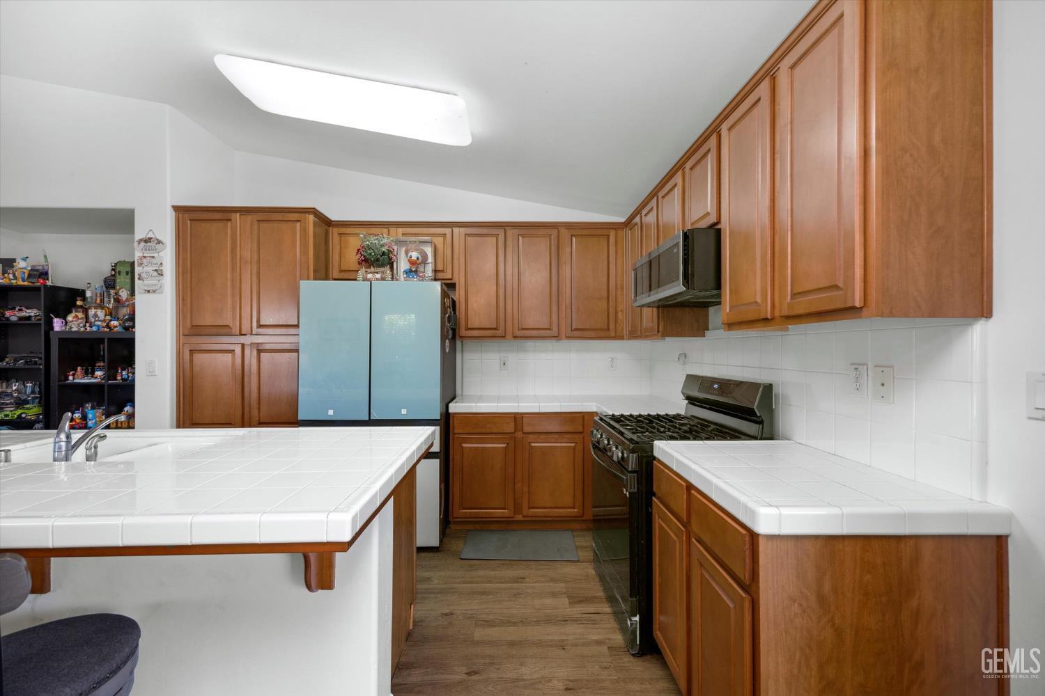 1503 English Fry Street — photo 31