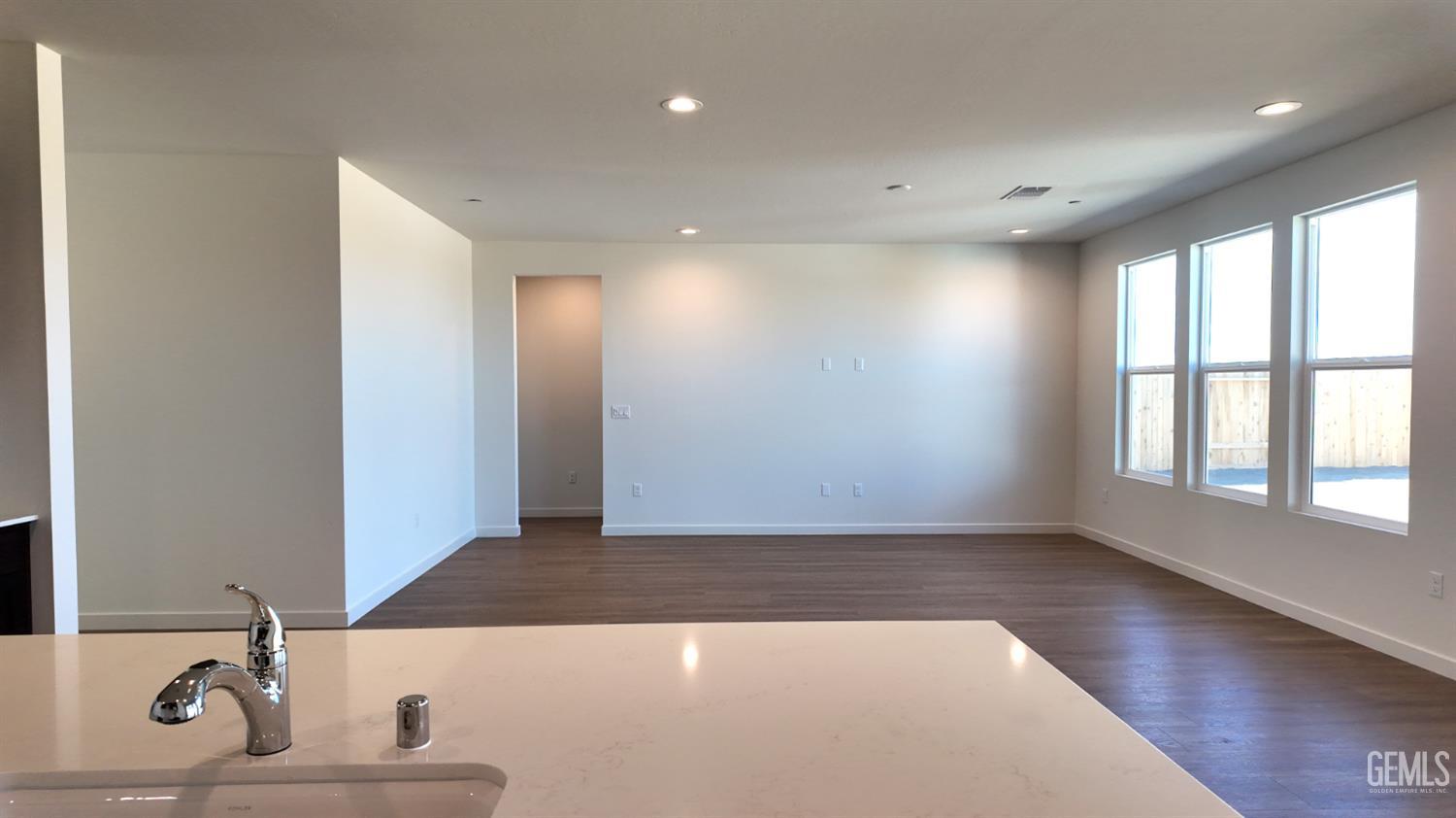10720 Tatuk Way — photo 4