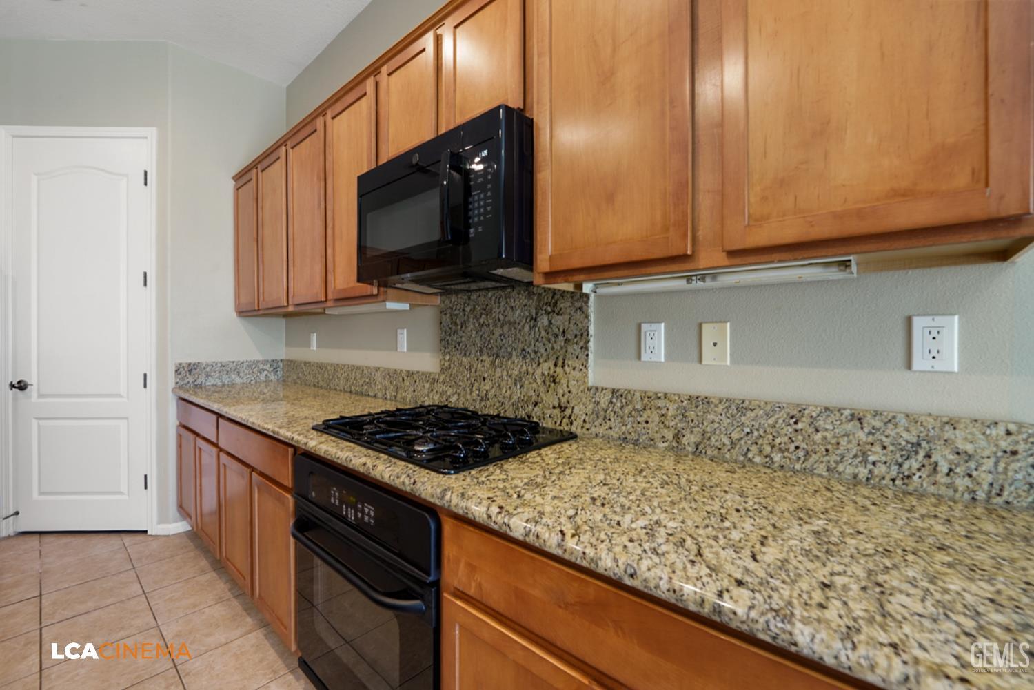 5816 Calico Cove Court — photo 10