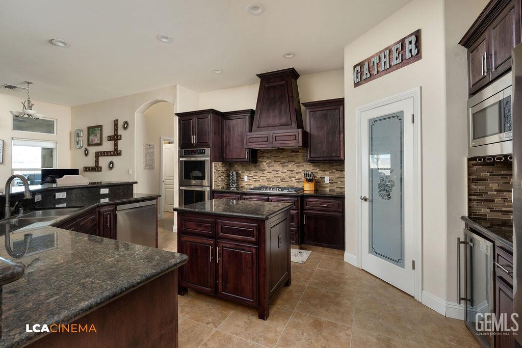 4140 Meadow Lake Drive — photo 11
