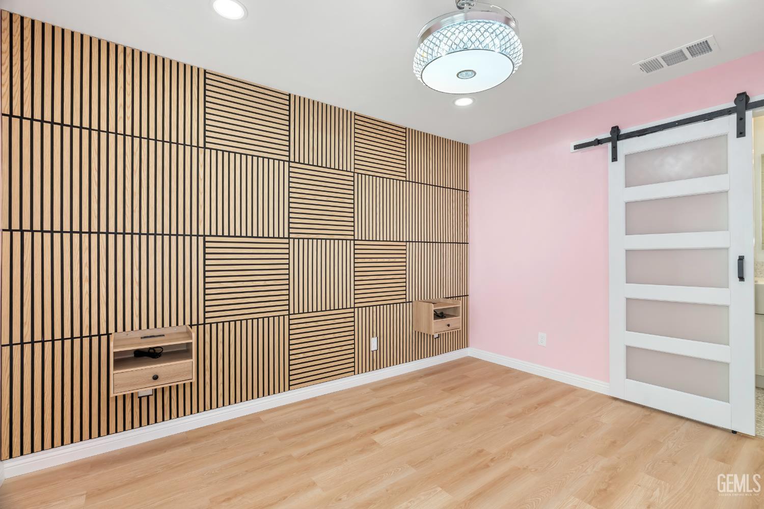 4517 Summer Side Avenue — photo 5