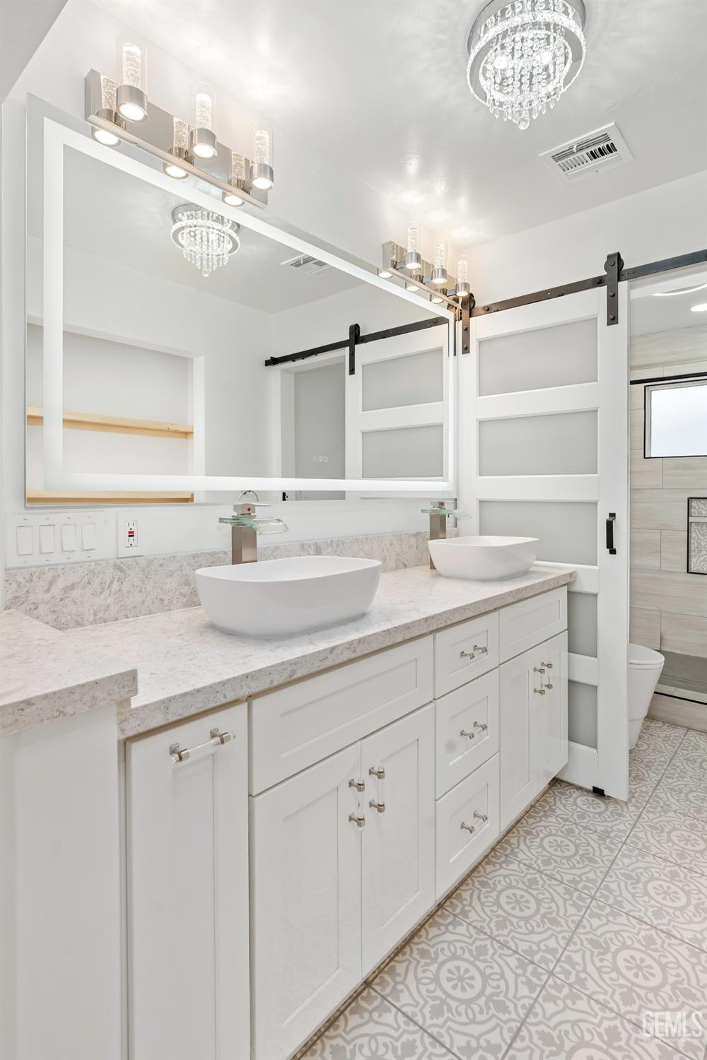4517 Summer Side Avenue — photo 24