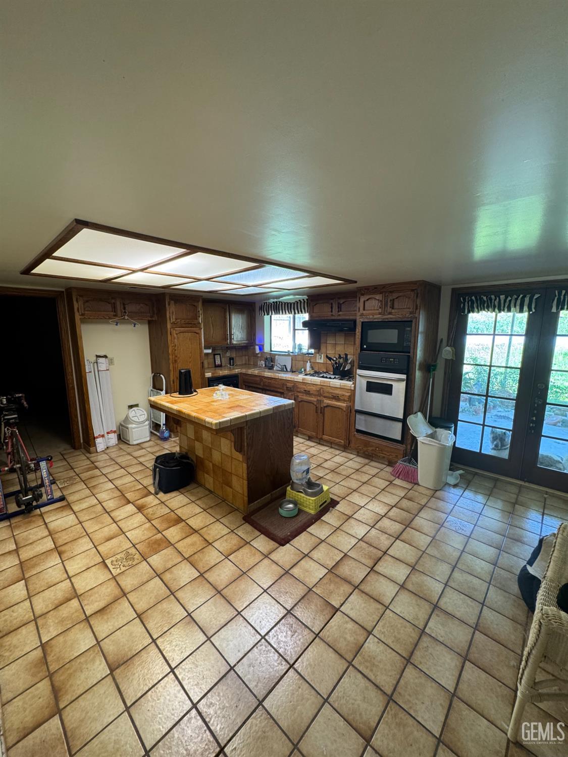 6020 Medio Luna Avenue — photo 8