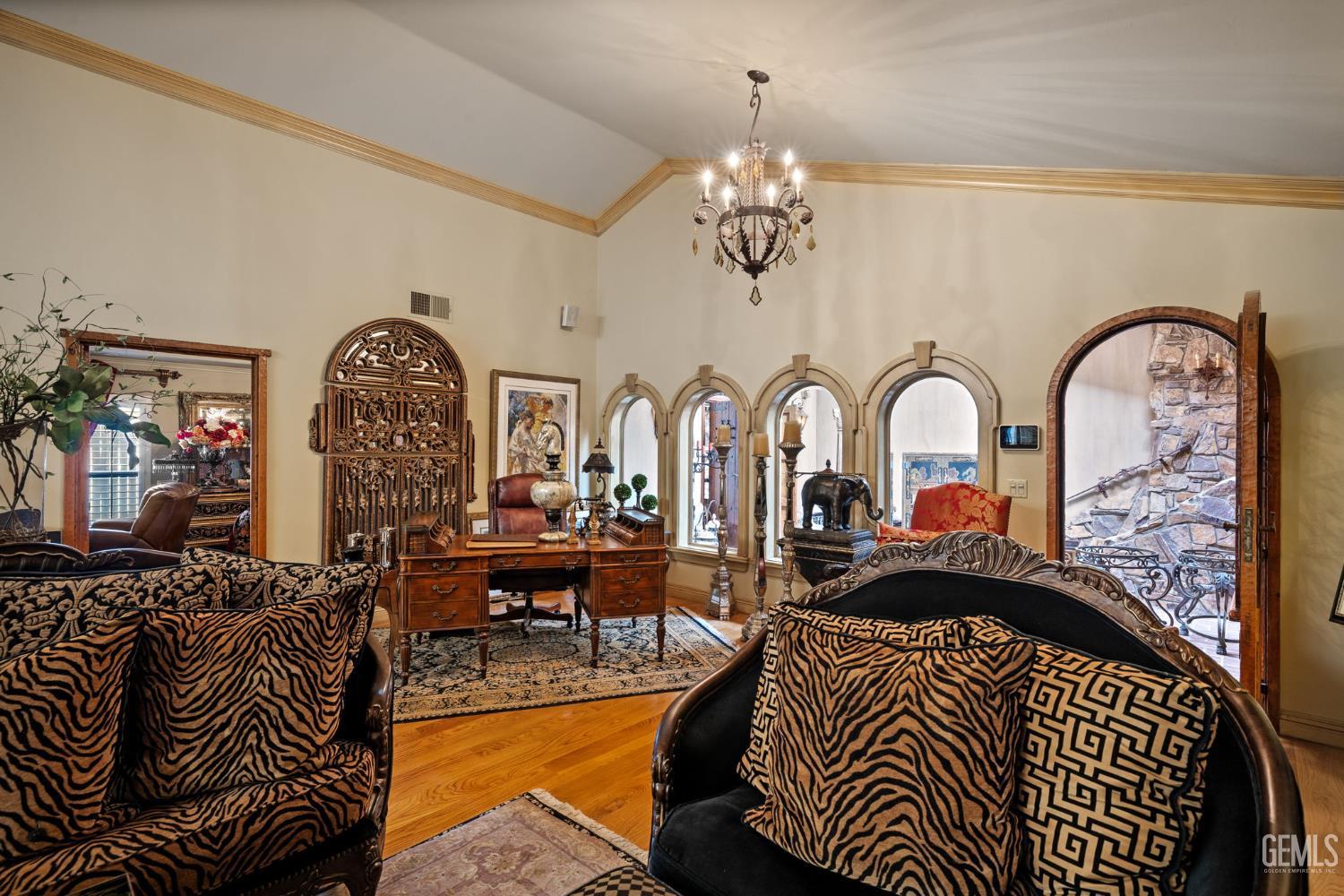 705 Harrisburg Street — photo 17