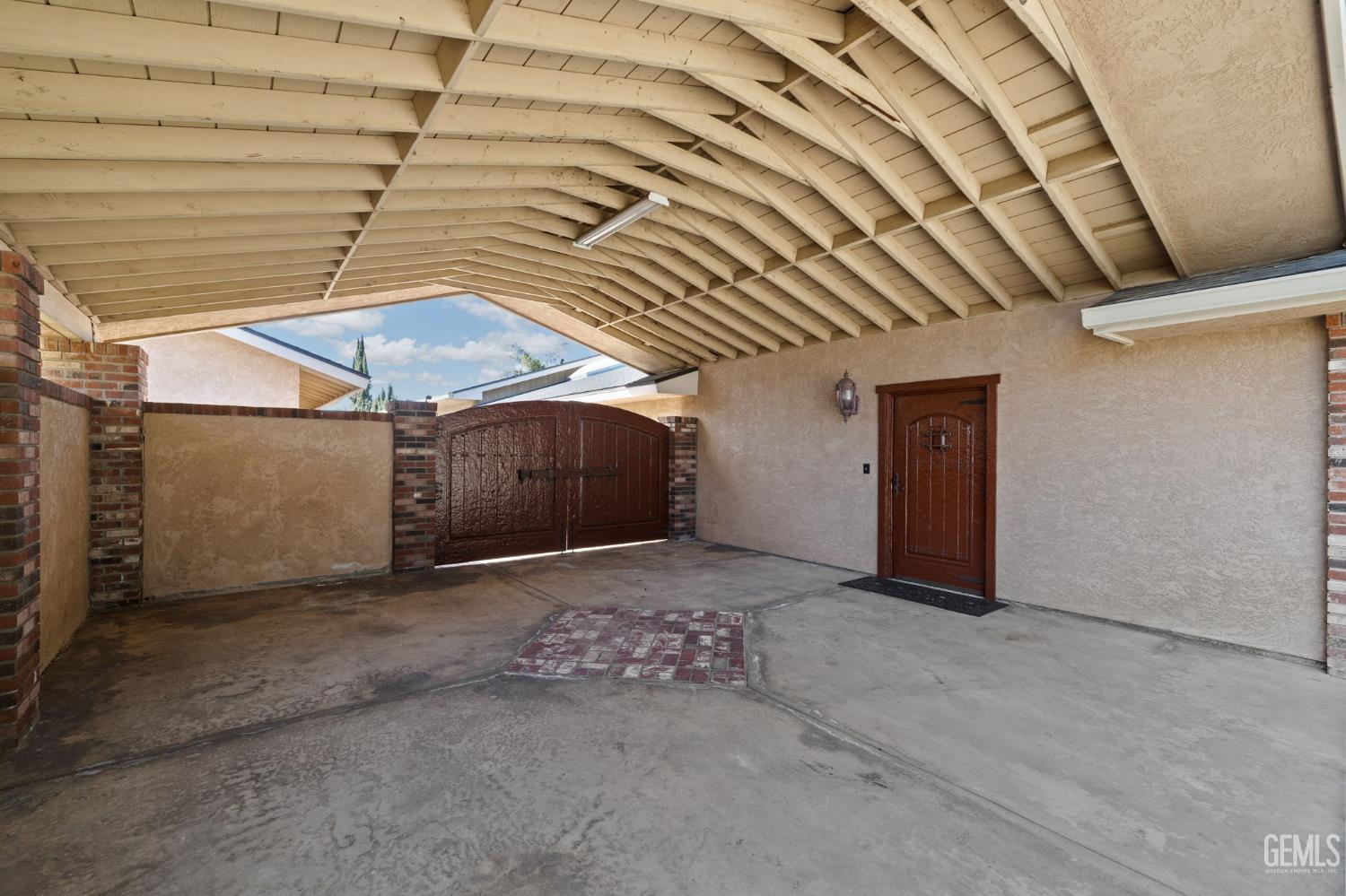 705 Harrisburg Street — photo 123