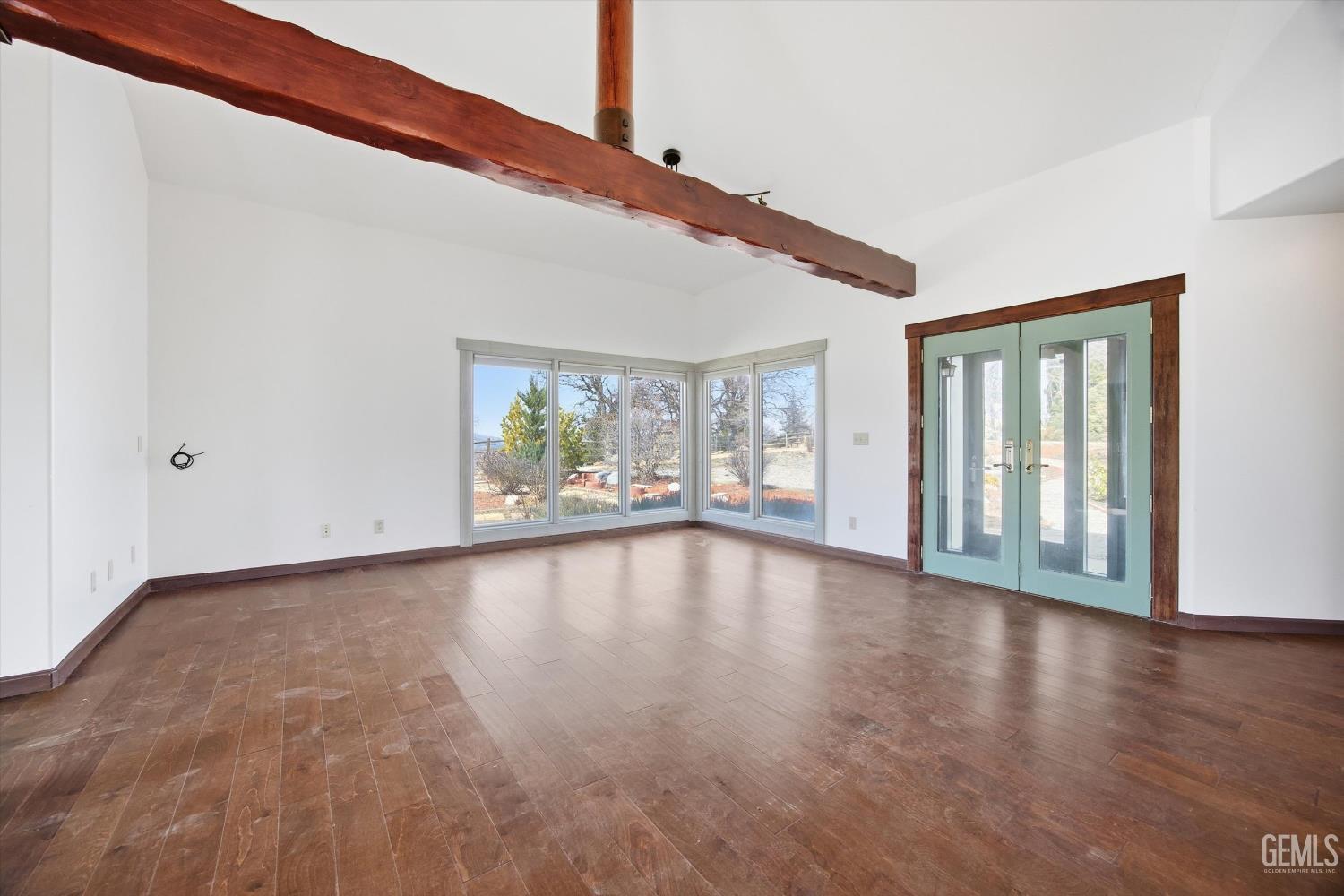 28221 Cumberland Road — photo 46