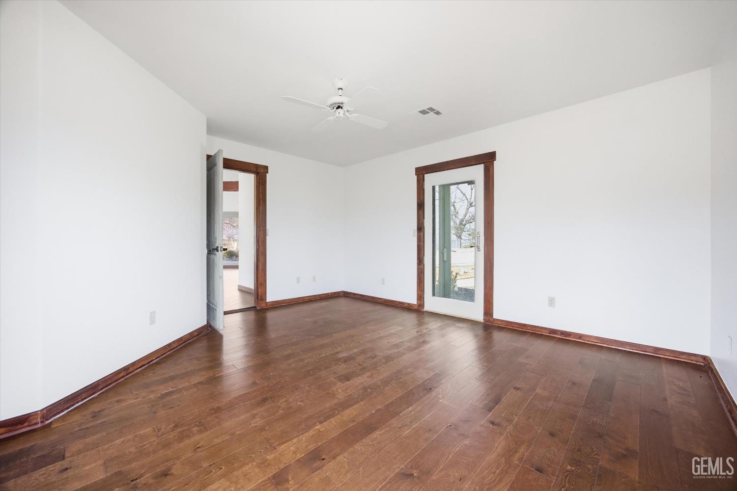 28221 Cumberland Road — photo 52