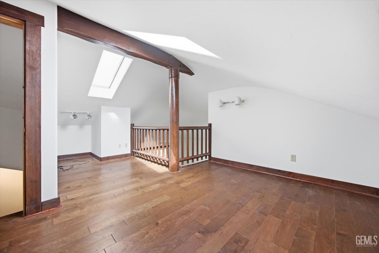 28221 Cumberland Road — photo 36