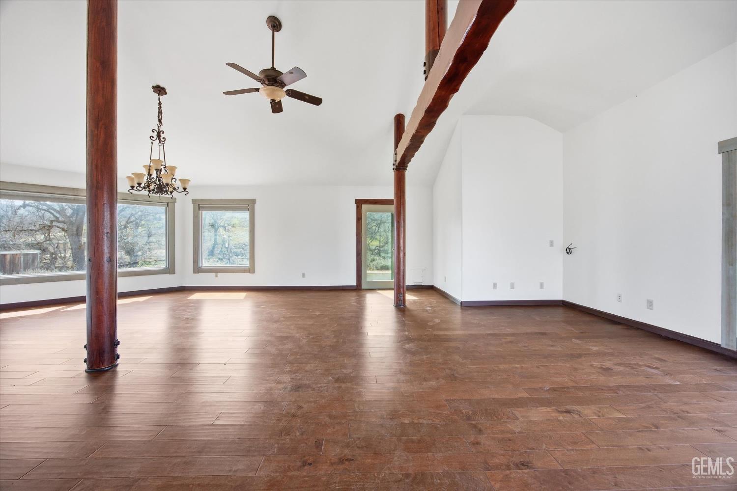 28221 Cumberland Road — photo 47