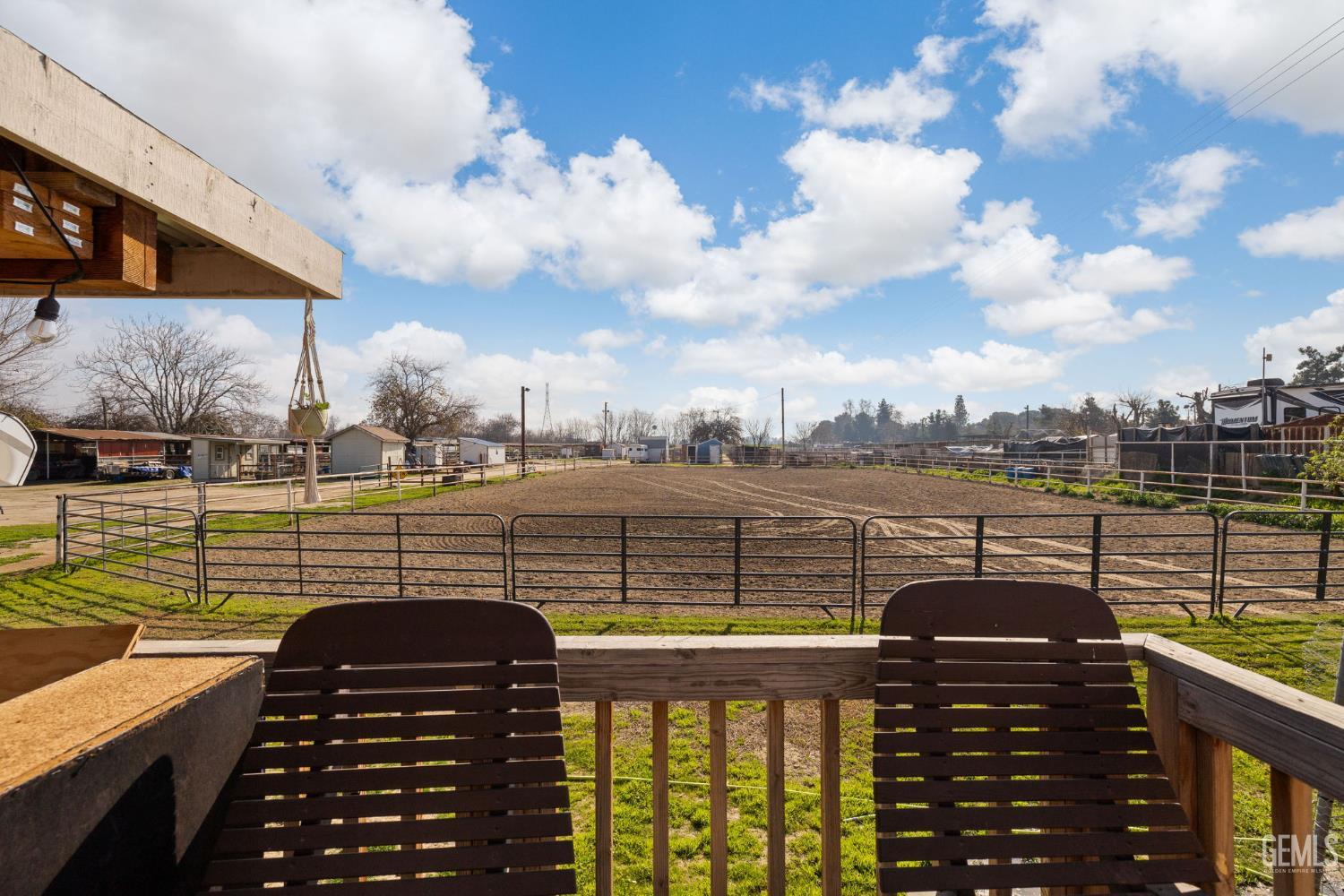 301 Sycamore Drive — photo 32