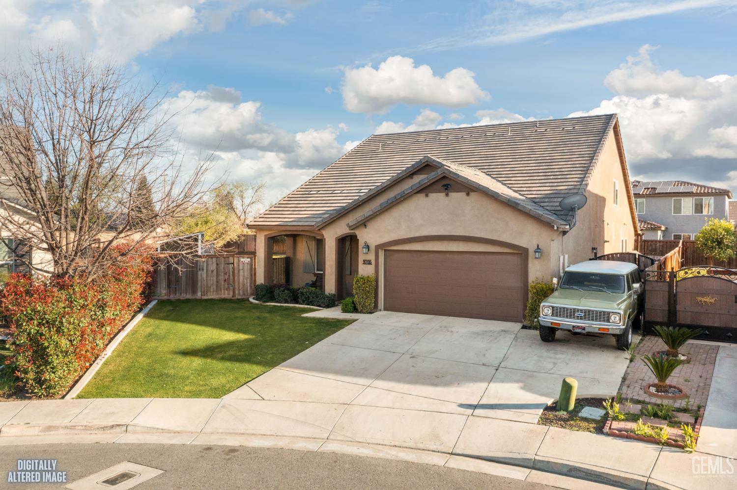 9705 Dutchman Peak Lane — photo 3