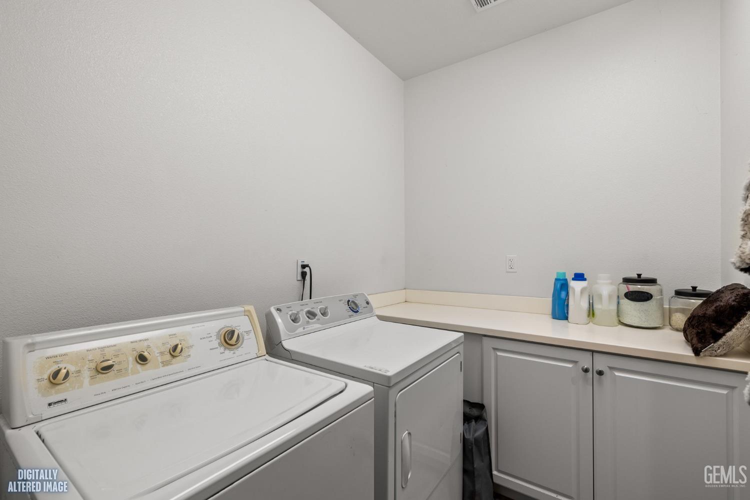 9705 Dutchman Peak Lane — photo 29