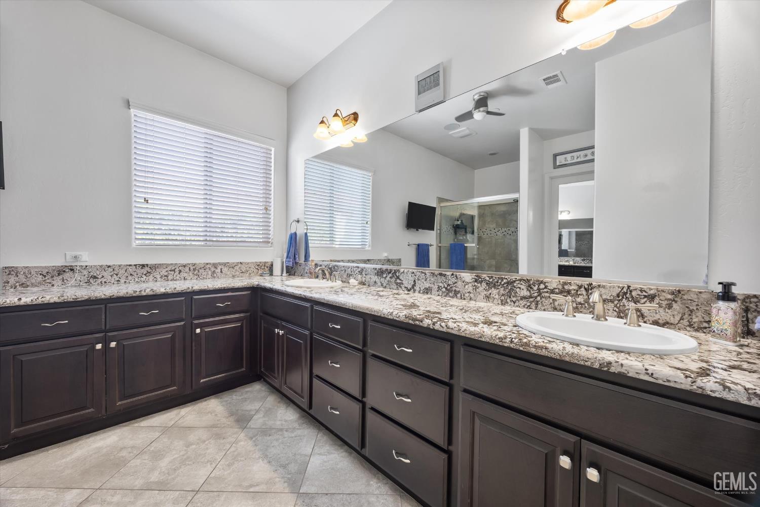 9015 Claro De Luna Drive — photo 30