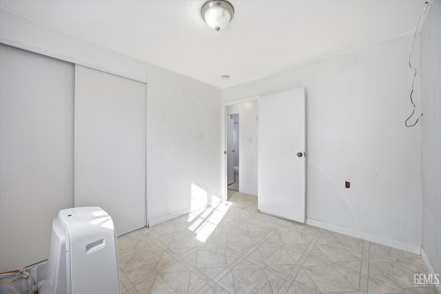 3467 Michelaine Avenue — photo 21