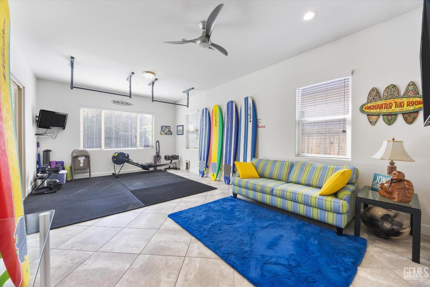 9015 Claro De Luna Drive — photo 41