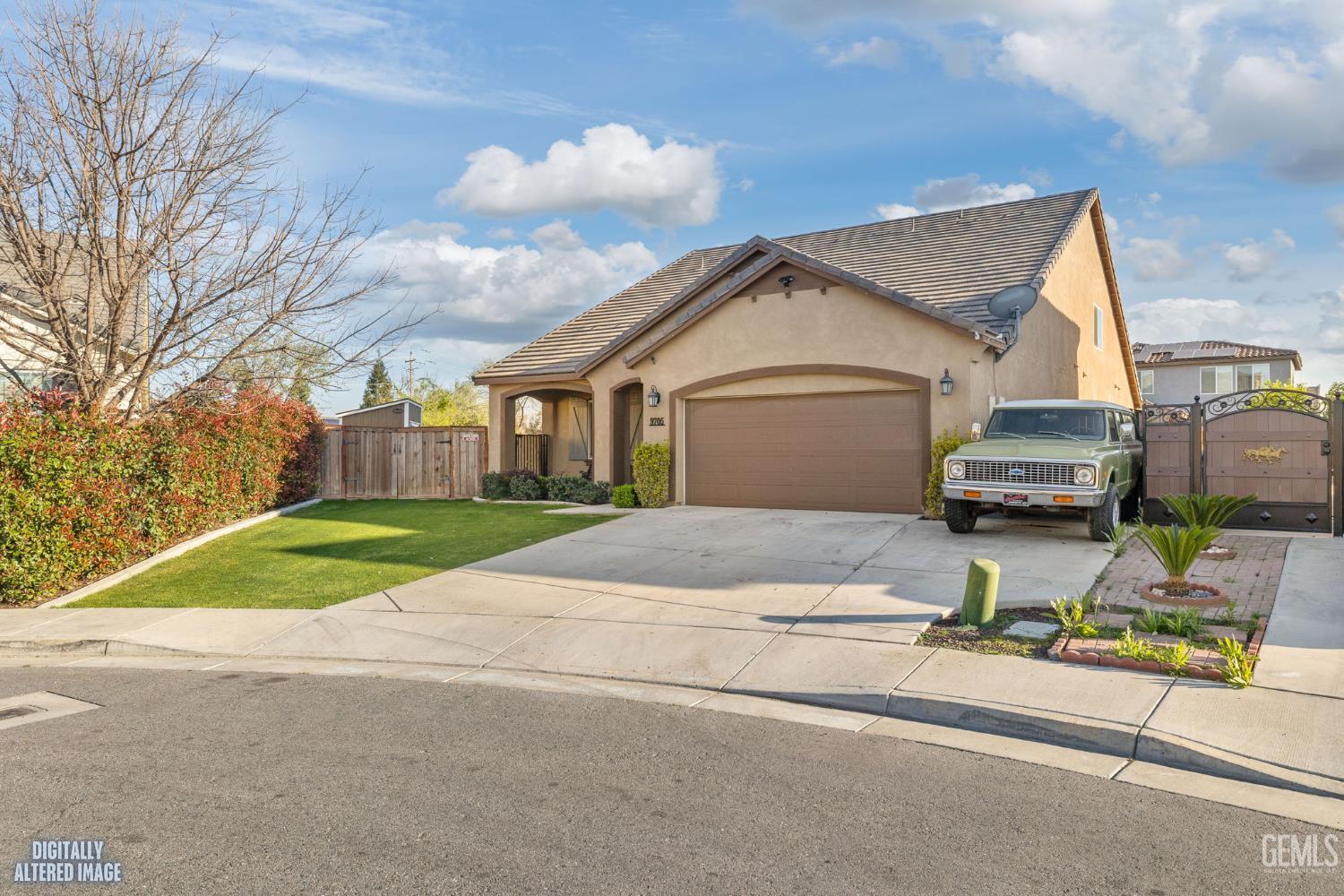 9705 Dutchman Peak Lane — photo 5