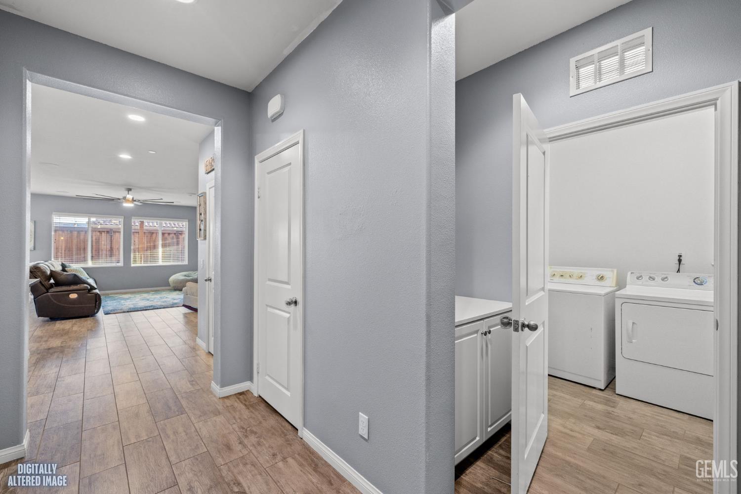 9705 Dutchman Peak Lane — photo 37