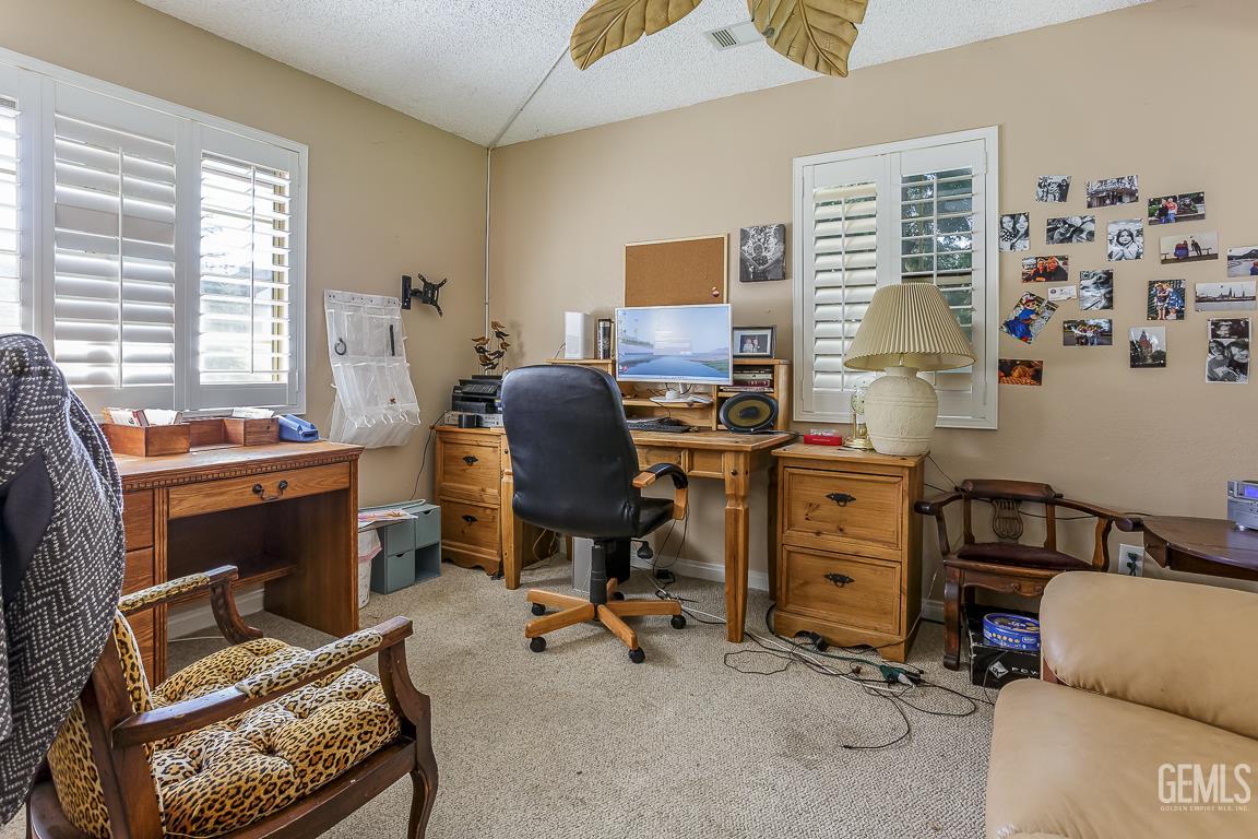 18571 Glenview Court — photo 13