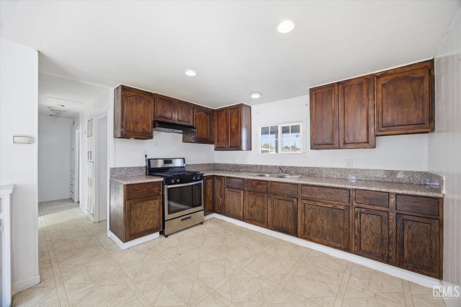 3467 Michelaine Avenue — photo 13