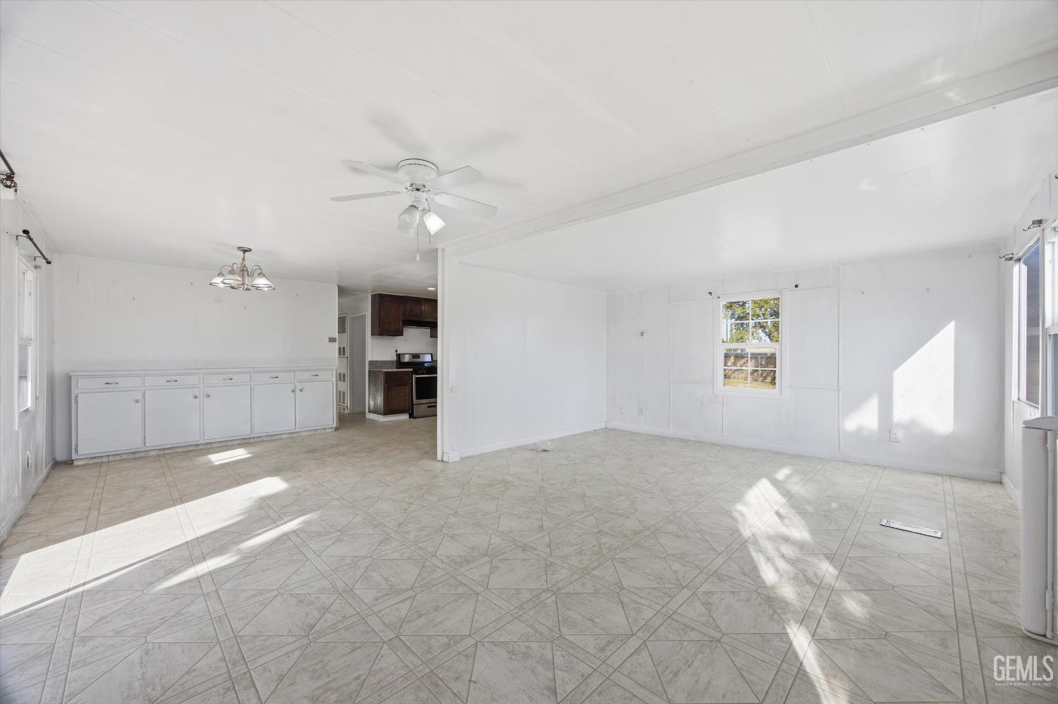 3467 Michelaine Avenue — photo 4