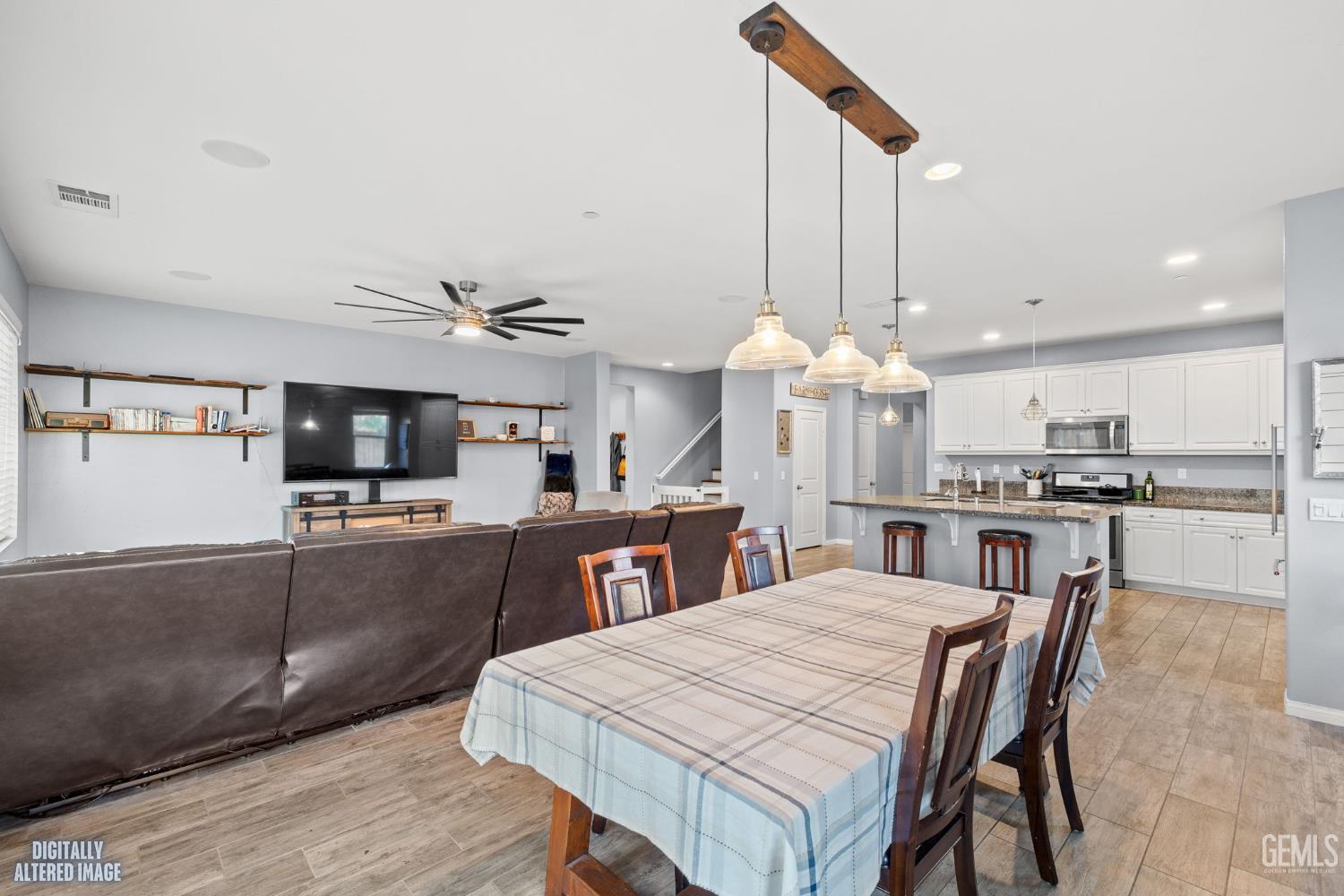 9705 Dutchman Peak Lane — photo 15