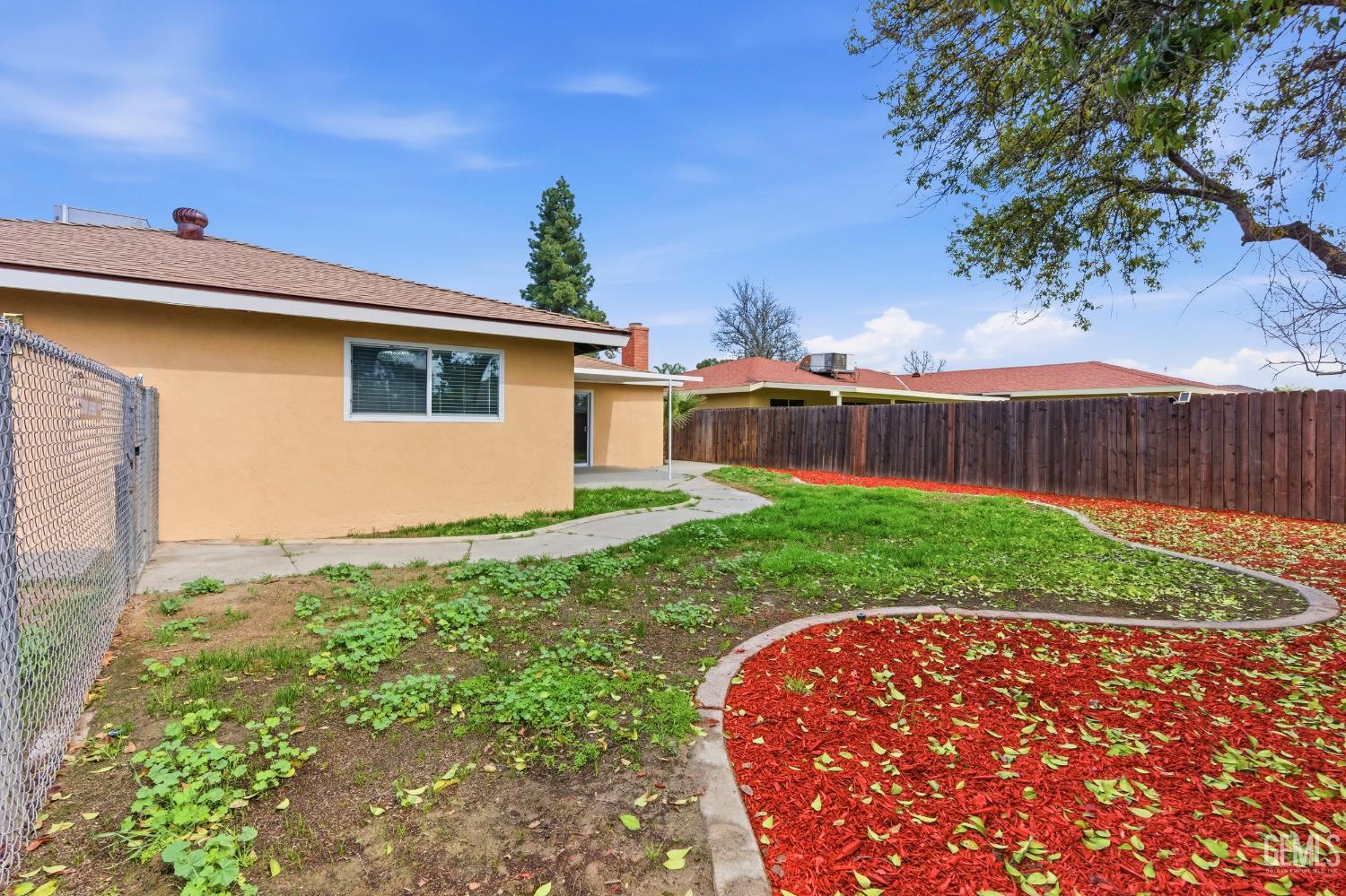 4517 Summer Side Avenue — photo 47