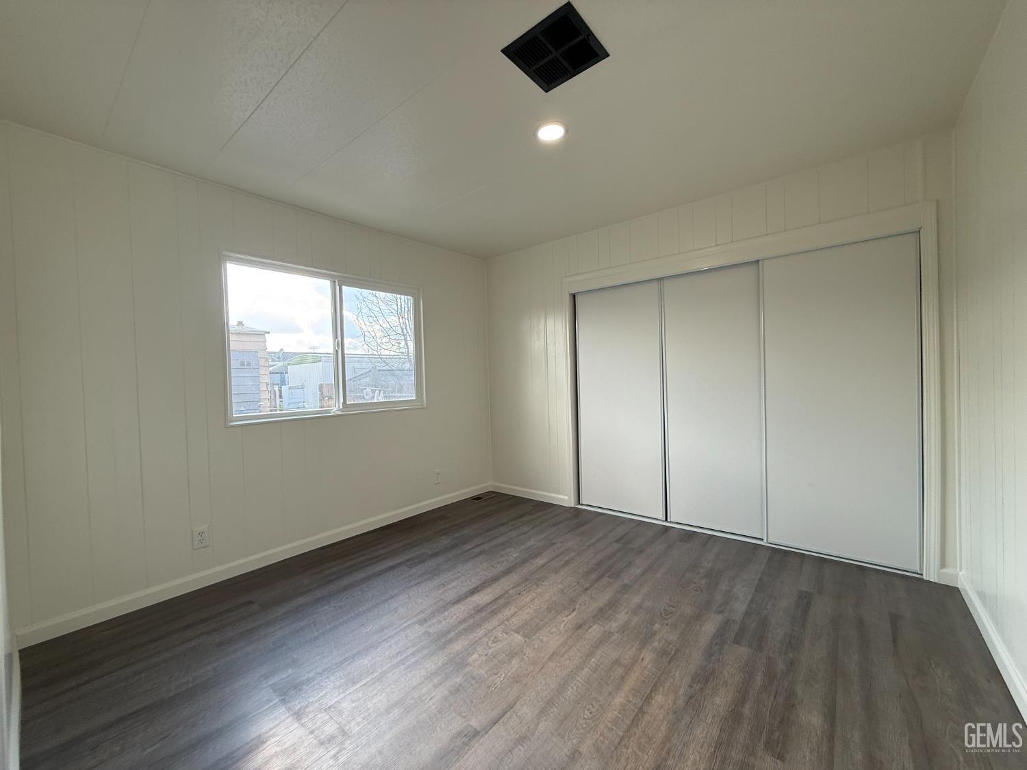4401 Hughes Lane — photo 11