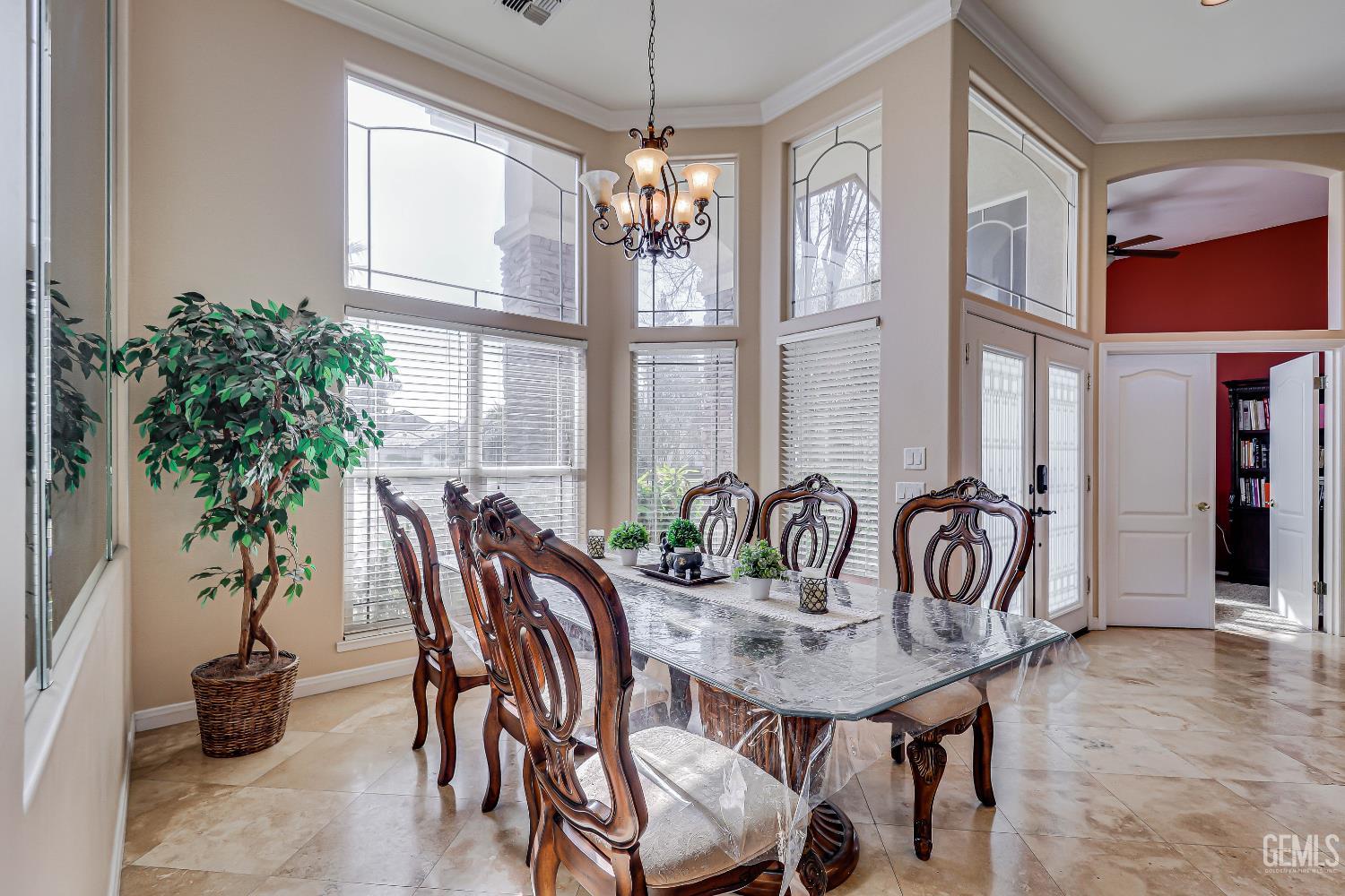 12800 Dove Creek Drive — photo 8