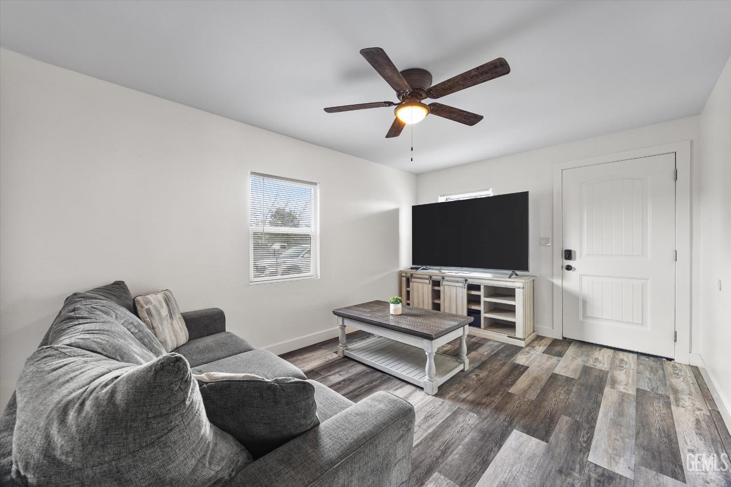 115 E Moneta Avenue — photo 5