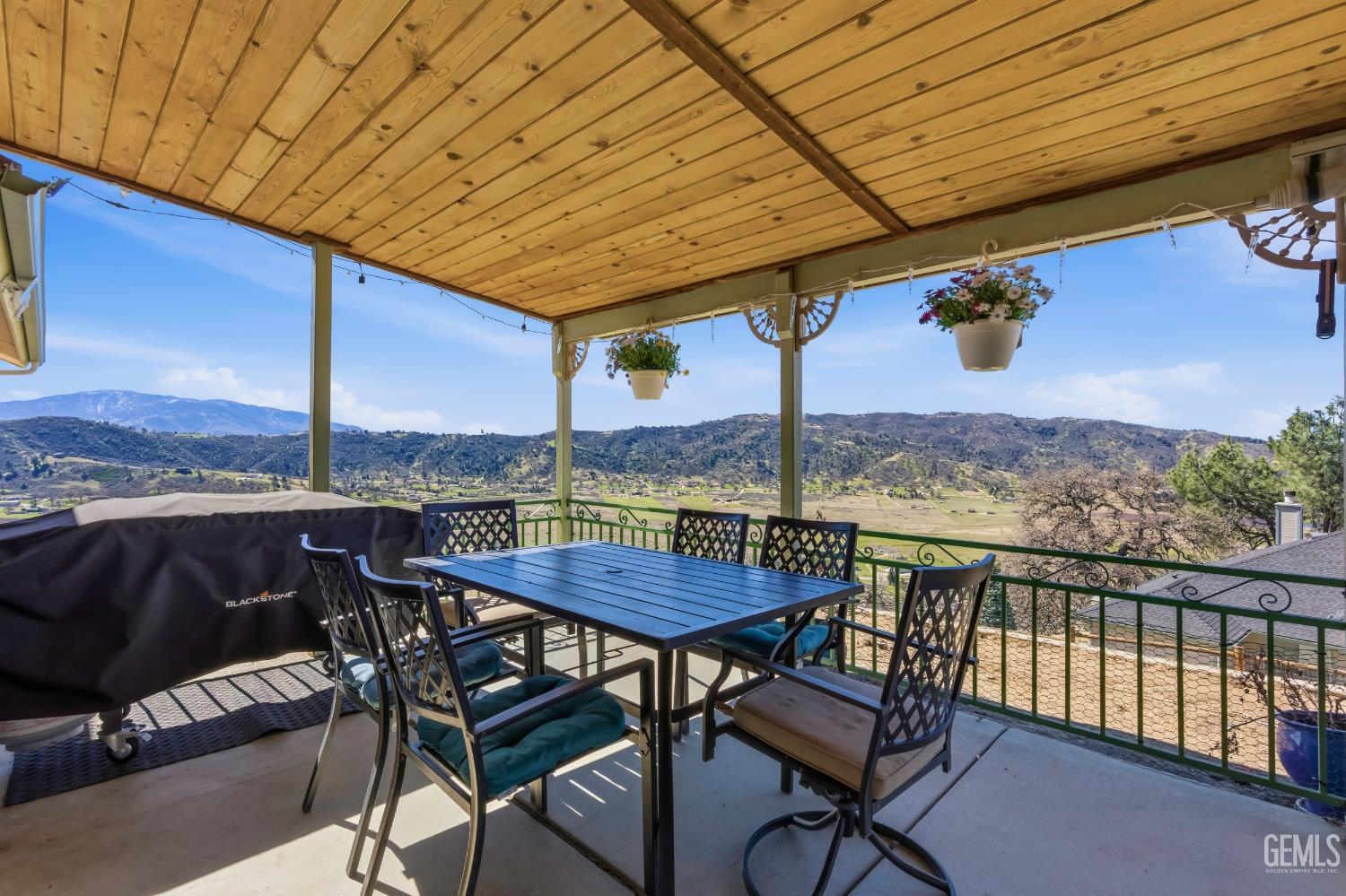 27100 Barkes Way — photo 35