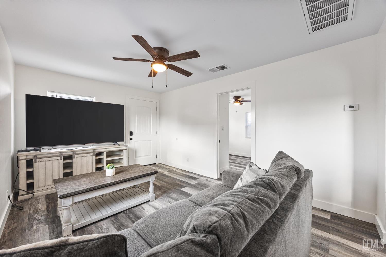 115 E Moneta Avenue — photo 6